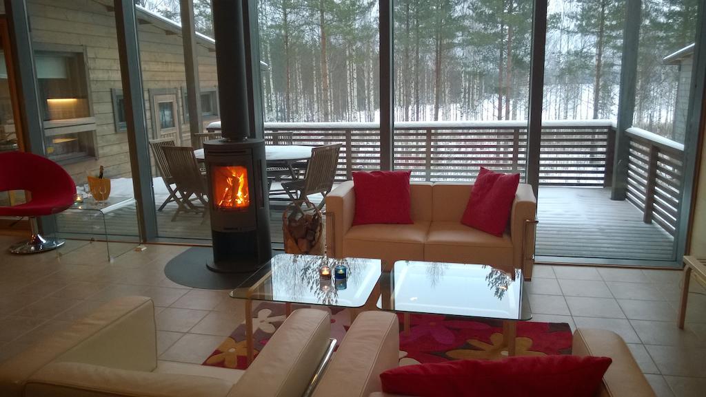 Kuoreksenniemi Villas & Lakehouse Puumala Szoba fotó